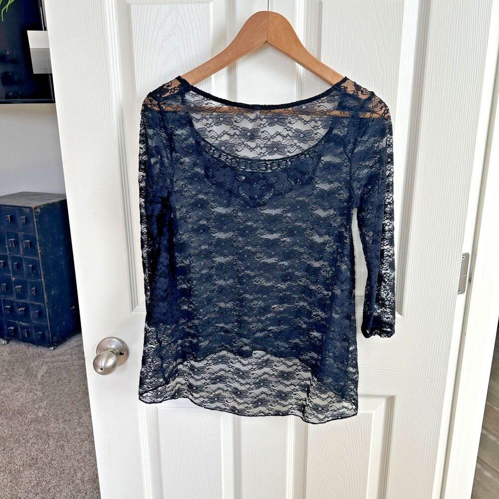Black Floral Lace Sheer Top Women Small 3/4 Sleeve Scoop Neck Y2K Chic